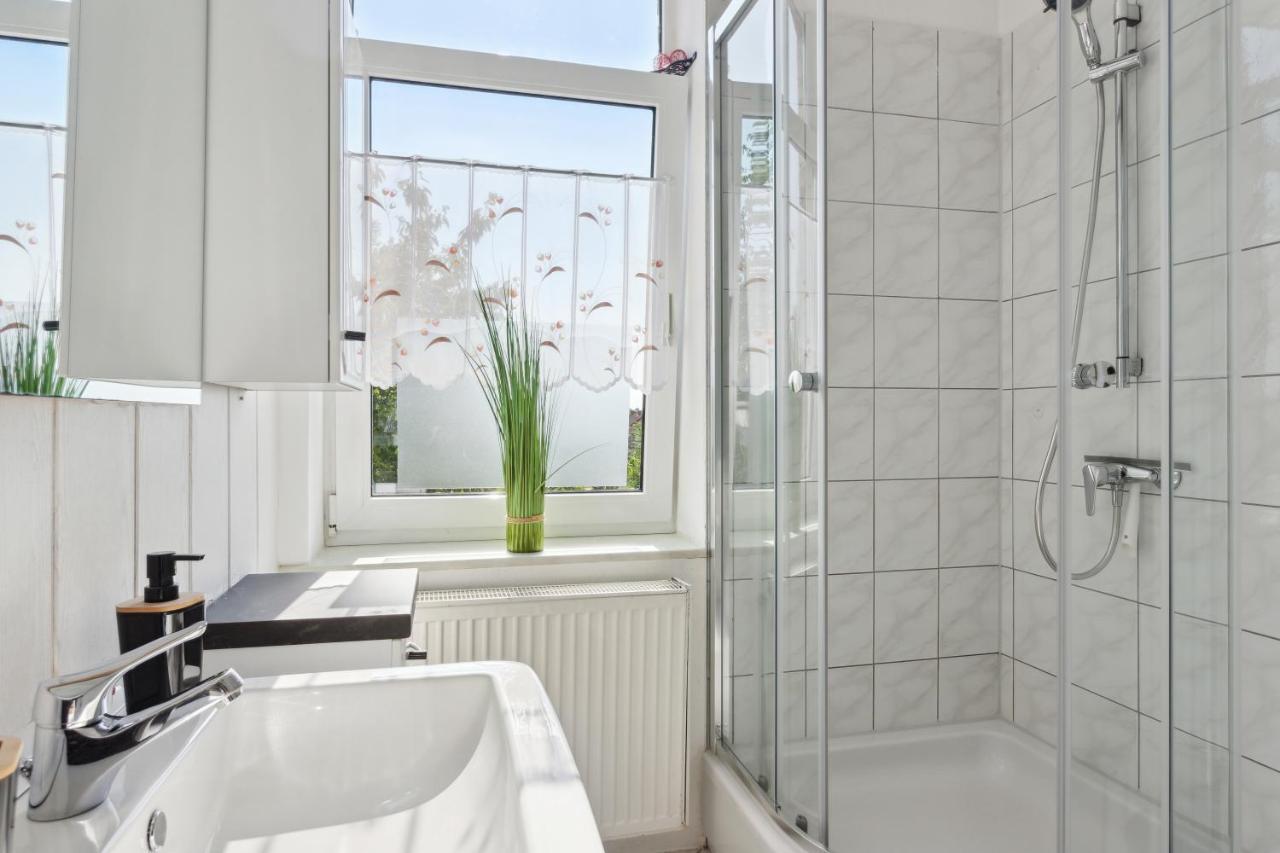 Schoenes Ferien-Appartement Fuer Bis Zu 6 Personen Halberstadt Buitenkant foto